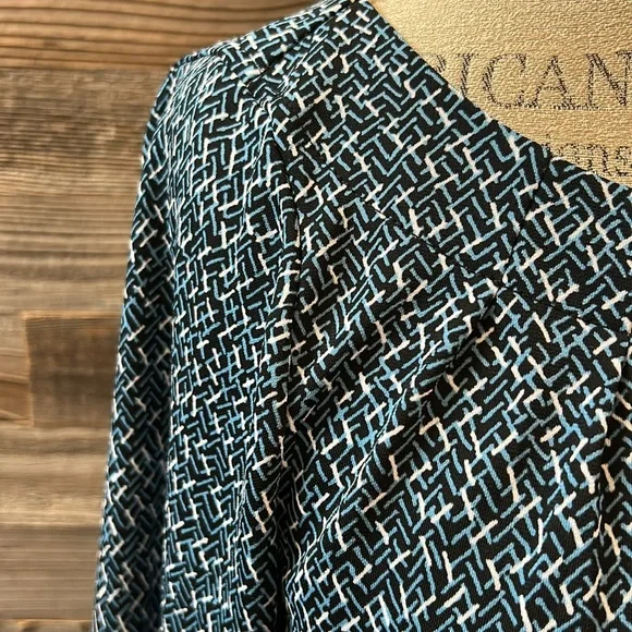 Lands End Blue Patterned Midi Tie Waist 3/4 Length Sleeve Dress Size XS 2-4 - Picture 3 of 9